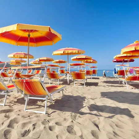 With Private In Just 100 Meters From The Sea Lejlighedshotel 4*