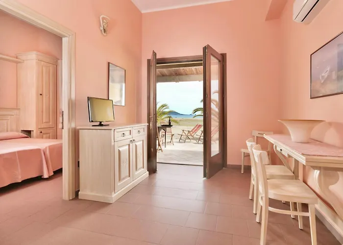 Apartmanhotel With Private In Just 100 Meters From The Sea