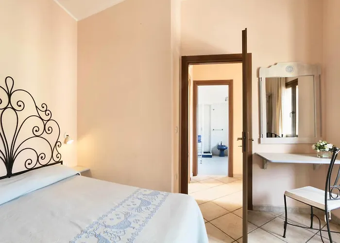 With Private In Just 100 Meters From The Sea Apartmanhotel 4*