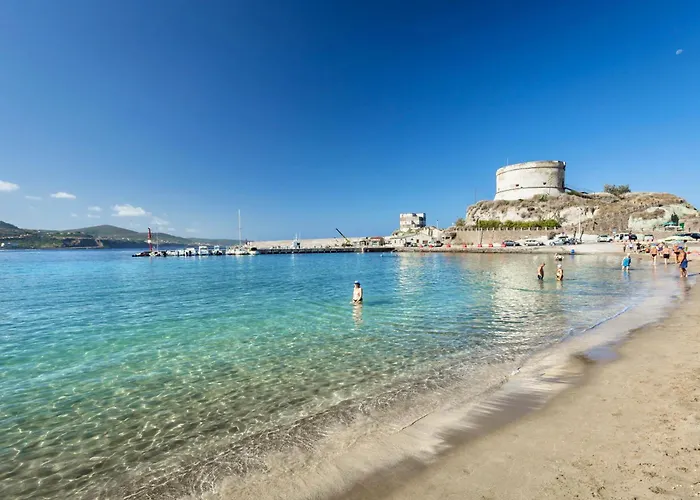 With Private In Just 100 Meters From The Sea Apartmanhotel 4*